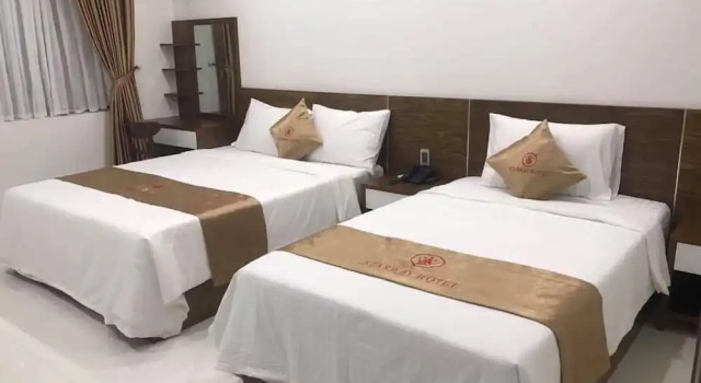 Семейный номер Standard с балконом Starway Hotel