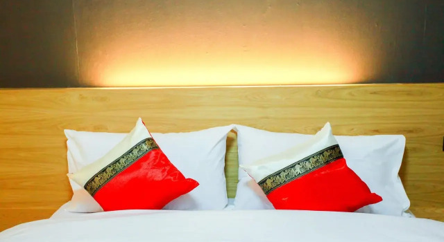 Jongjian Hotel
