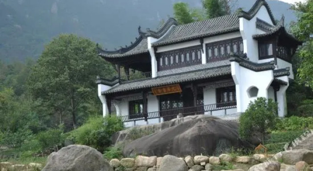 Jiuhua Mountain Lotus Peak Resort Hotel, Rezerwuj Ośrodek wypoczynkowy Jiuhua Anhui