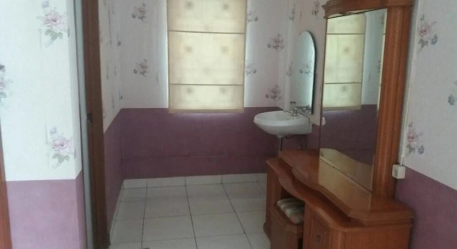Kota Bunga F