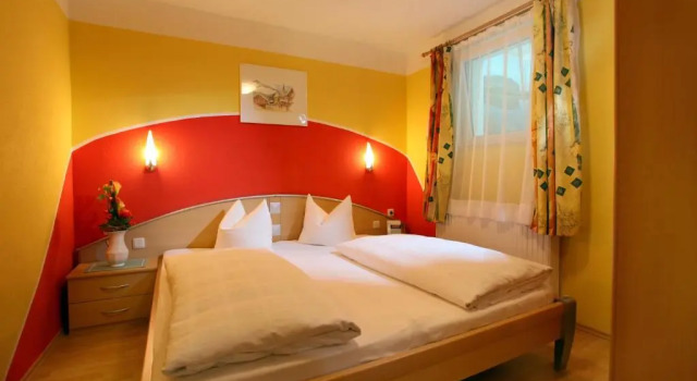 Апартаменты Alpenhotel Landhaus Küchl