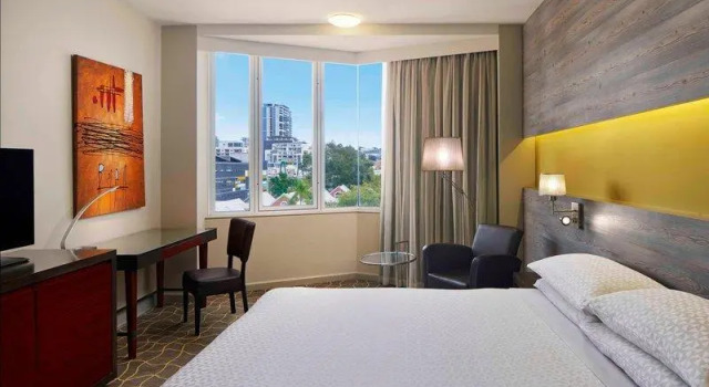 Полулюкс Four Points by Sheraton Perth