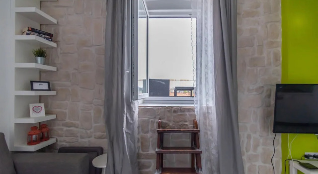 City Center Rooms, Забронировать Апартаменты/квартира Пула Pula Riviera, рядом с Pula Twin Gates