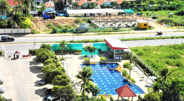 Апартаменты Sea View 1-bed at Jomtien Beach - Sleeps 2