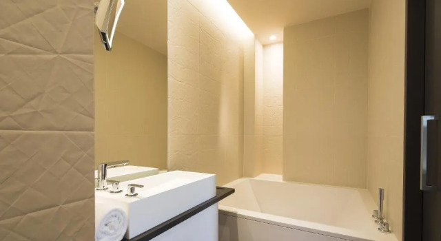 Люкс с красивым видом из окна Hotel D - Strasbourg