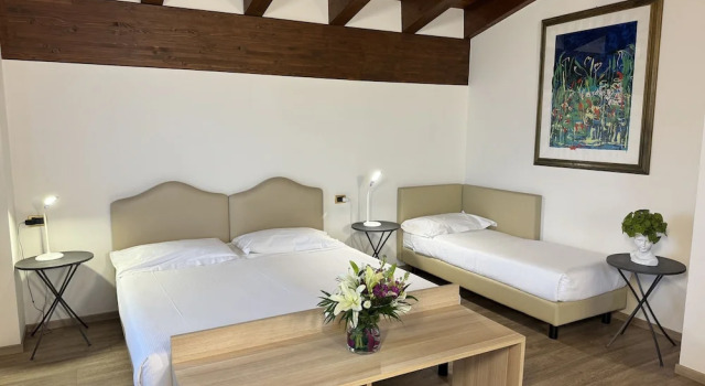 Полулюкс Euro Hotel