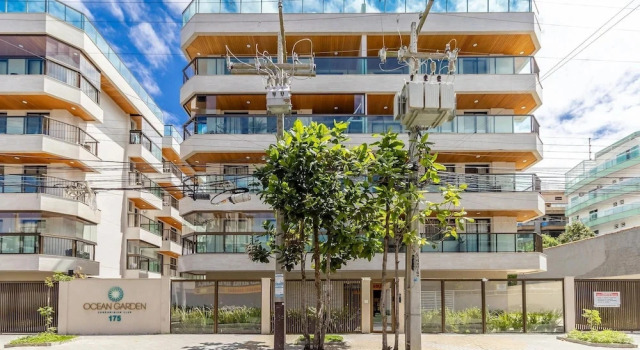 Apt w/ Balcony, BBQ & Pool View Ano0209