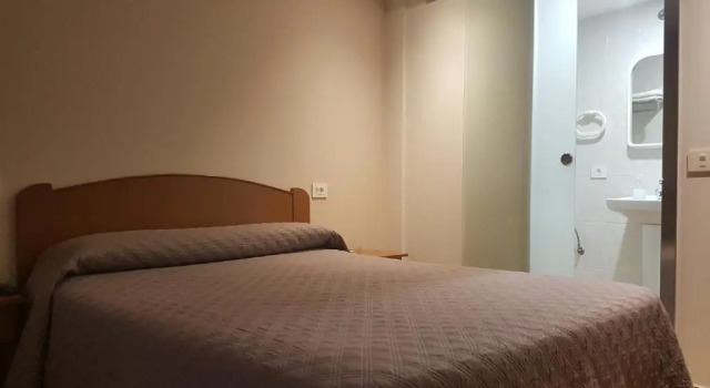 Трёхместный номер Standard Hostal Galicia Arteixo
