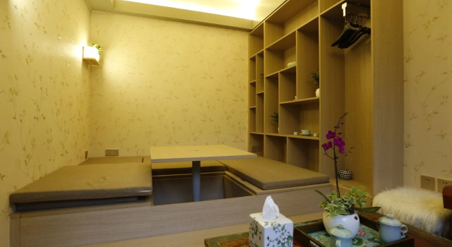 Beichangjie  quadrangle dwellings, Забронировать Отель Бизнес-отели Пекина, рядом с Meridian Gate, 4* 5*