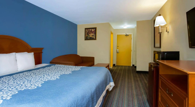 Двухместный номер Standard Days Inn by Wyndham Runnemede Philadelphia Area