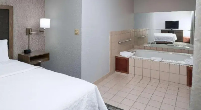 Двухместный люкс с 2 комнатами Hampton Inn North Sioux City