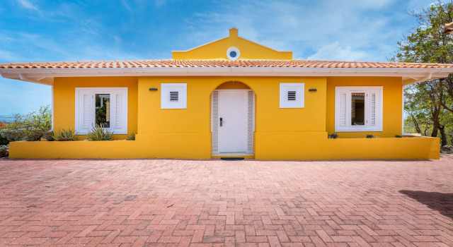 Perfect Villa at Famous Coral Estate - 5 min to the Beach, Rezervovat Vila Chaty v St. Marie, Chalupa