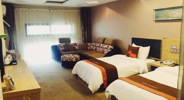 Jun Hotel Anhui Bengbu Economic Development Zone Baolong Square, Prenota Hotel Bengbu Anhui