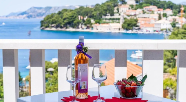 Студия Apartments & Rooms Mara & Petrunjela