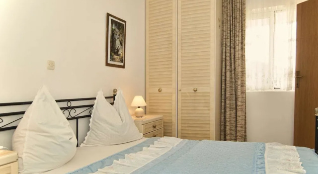 Апартаменты Apartments Zderic