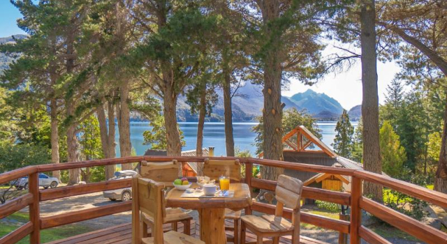 Кровать в общем номере с 6 комнатами Villa Labrador Bariloche