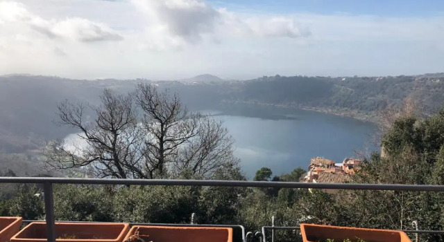 Коттедж Isola sul lago