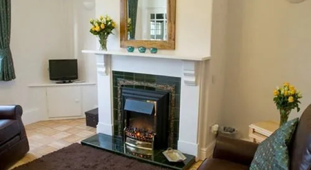 Port Sunlight Holiday Cottages, Забронировать Отель Бизнес-отели Англии, 4* 5*