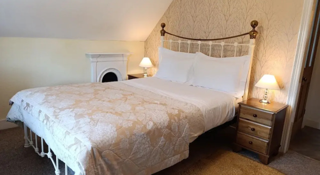 Anton Guest House B&B