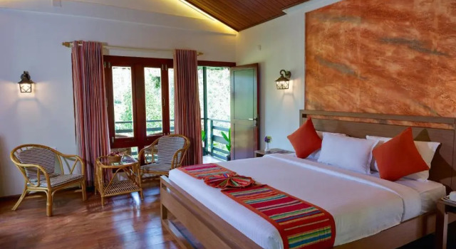 Коттедж с видом на окрестности The Woods Resorts Wayanad