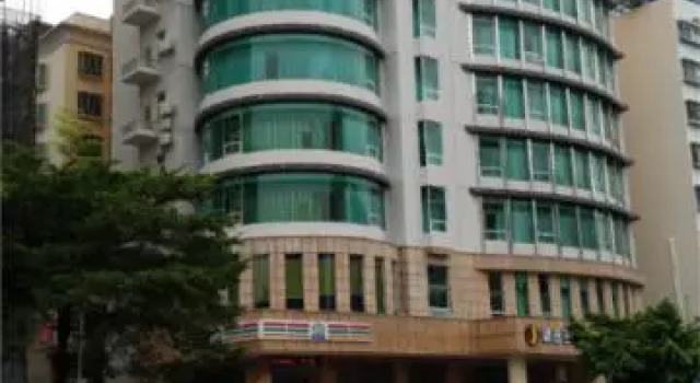 Jtour Inn Shenzhen Fuyong Hesha Road, Rezerwuj Hotel Hotele w Shenzhen z parkingiem, Parking