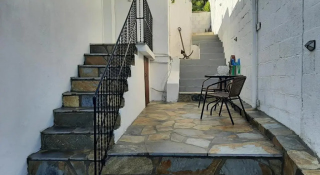 Коттедж Chiona΄s Apartments by the Sea