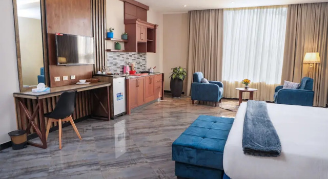 Студия Standard South Gate Hotel Apartment