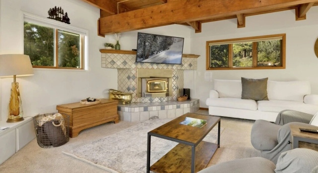 2212-canyon Crest Castle 4 Bedroom Home by Redawning