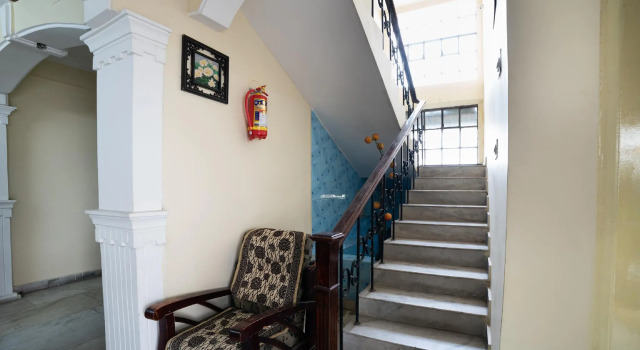 OYO 65225 Hotel RK View, Rezerwuj Hotel Hotele w Telangana z parkingiem, Parking