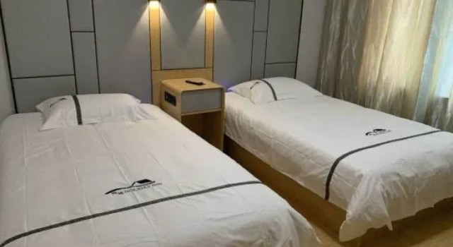 Семейный люкс с 2 комнатами weicheng hotel