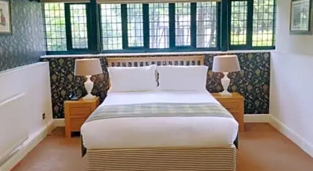 Beautiful Countryside Bedroom, Boek Hotel Edenbridge 