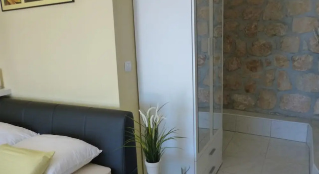 Apartments Niko-by the Beach, Забронировать Апартаменты/квартира Трибань Сибульна Задарская жупания