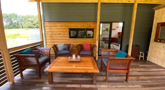 Бунгало Deluxe Blackwattle Farm B&B and Farm Stay