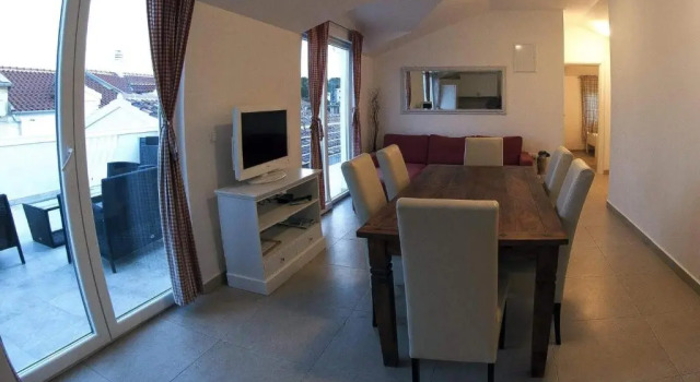 Апартаменты Apartments Leut