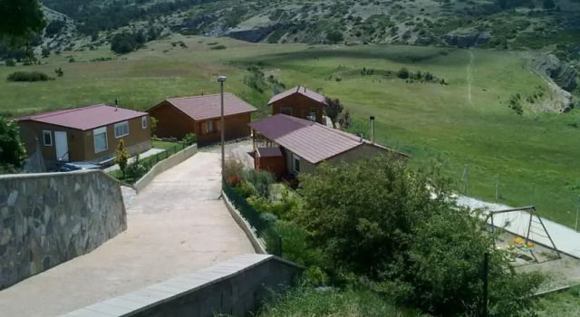 Apartamentos La Redonda, Book Apartment Hotels in Aragon with Parking, Parking