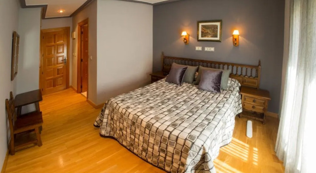 Hostal Gran Duque, Book Hostel Hostels in Castile and Leon, Hostel