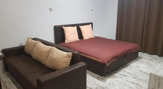 Silver Star Apartment 40m, Prenota Appartamento Uzhhorod 