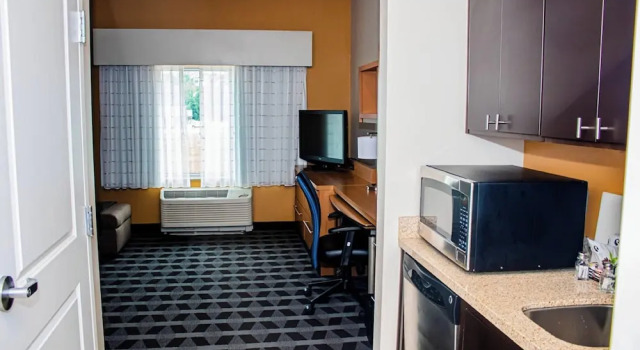 Люкс TownePlace Suites by Marriott Baton Rouge Gonzales