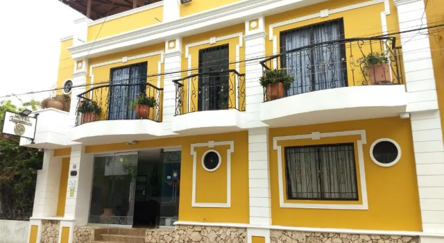 Hotel Tayromar