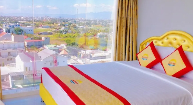 Двухместный номер Superior с балконом Sunrise Ninh Thuận Hotel