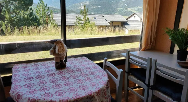 Апартаменты Petit cocon plein sud vue montagnes Lesclesdenicole