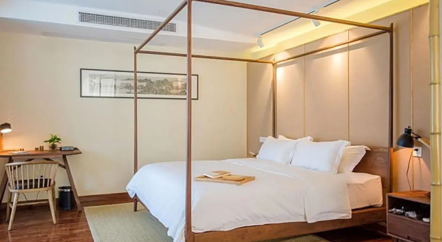 Четырёхместный номер Standard с видом на сад Hangzhou Tangting Qingzhiwu Homestay