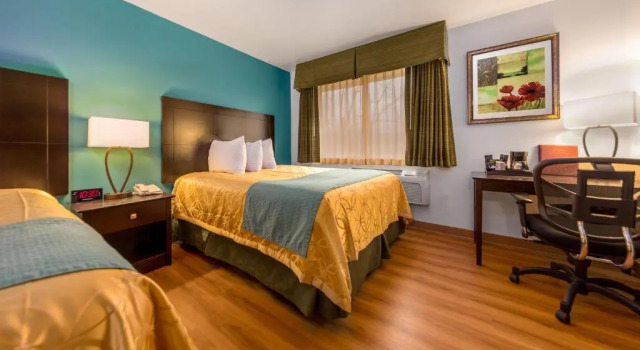 Четырёхместный номер Standard Sunset Motel Hood River