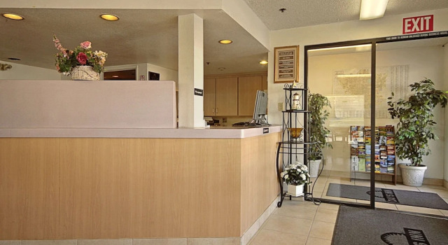 Days Inn Fresno South, Book Hotel Fresno Californien
