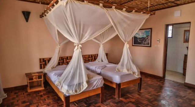 Eden de la Tsiribihina, Rezervovat Hotel 3hvězdičkové hotely v Toliara, 3*