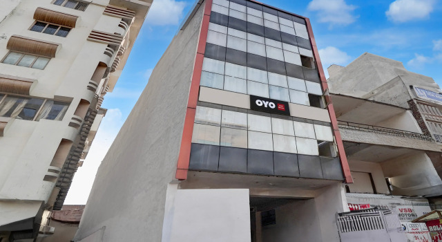 Hotel O Wamson