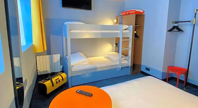 Семейный номер Comfort ibis Styles Saint Malo Centre Historique