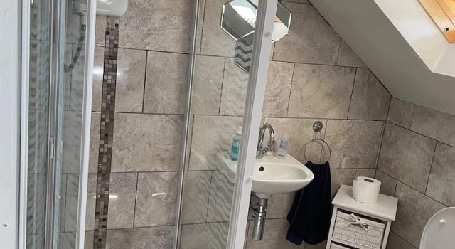 Четырёхместный номер Standard Tara House B&B