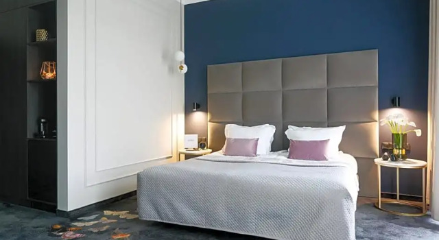 Номер Deluxe с балконом Queen Boutique Hotel