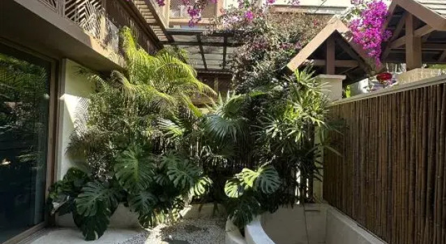 Люкс с видом на внутренний двор Nanshan Cangyi | Humanistic Mid-Hill · All-Suite Courtyard Villa Resort Hotel